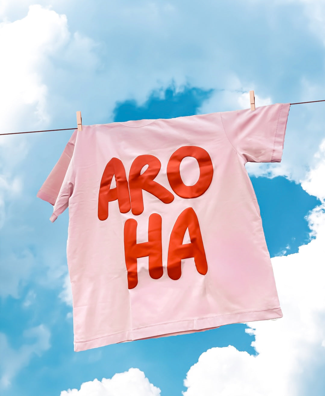 ADULTS BUBBLE PRINT TEES